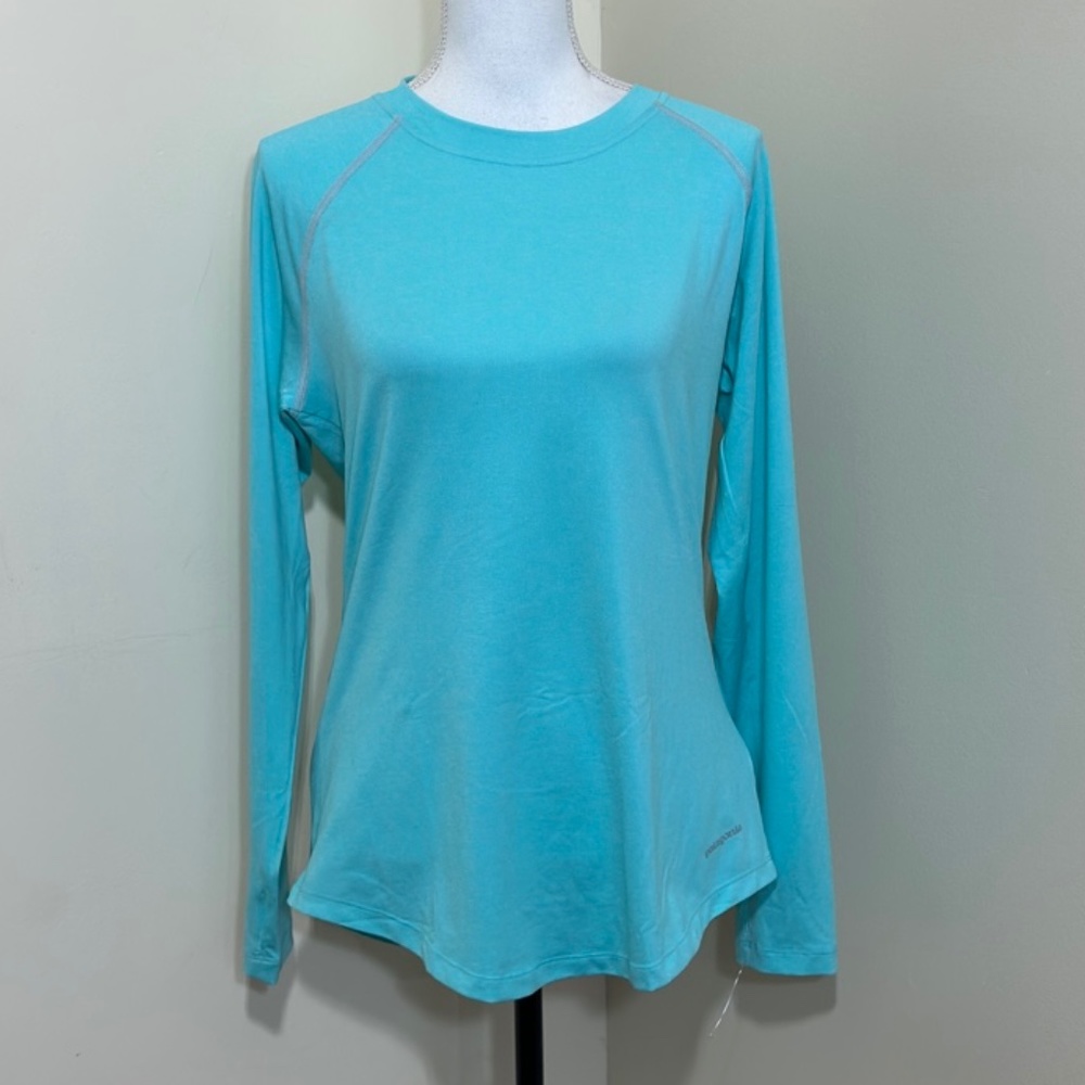 NWOT Patagonia || woman’s long sleeves size medium